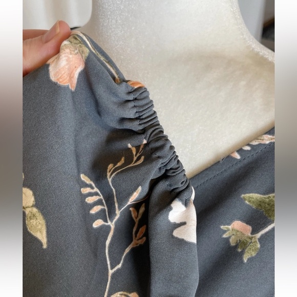 H&M Tie Belt Crepe Dress Gray Floral Long Button Present Sleeve Woman’s Size S - Picture 12 of 15